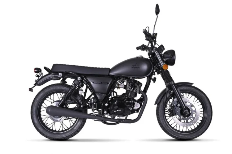 Mootorratas Mash Seventy 125cc - Must
