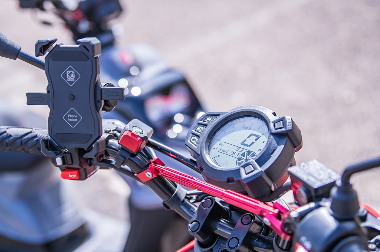 mash-legendr-naked-50cc (9)